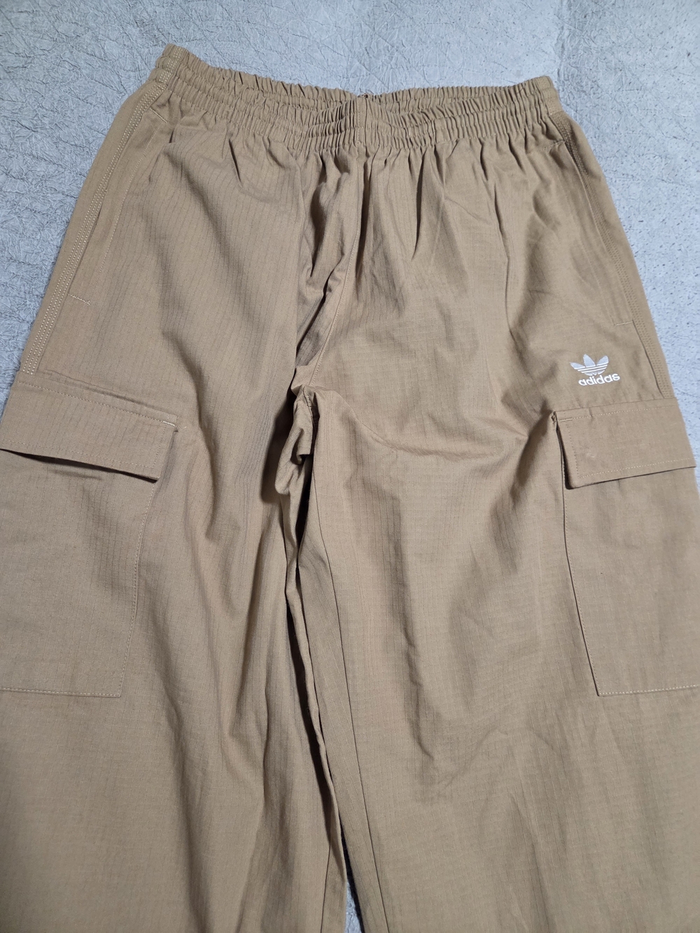 Adidas Men’s Tan Cargo Pants - Lightweight Comfort